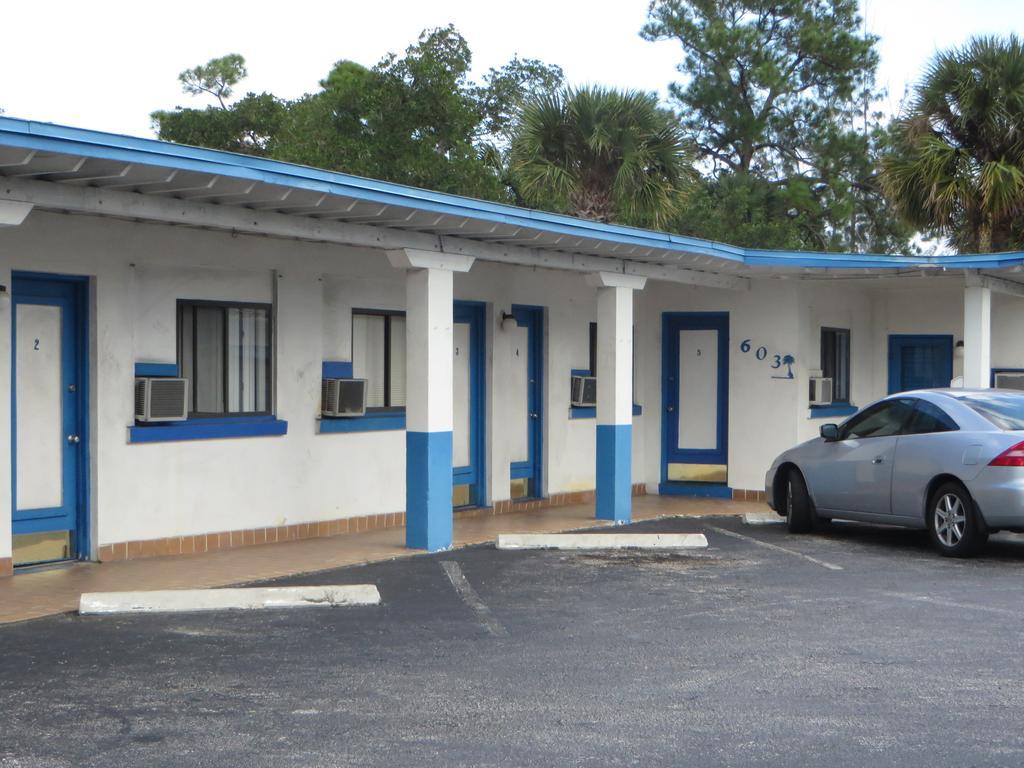 Southwind Motel Stuart Eksteriør billede