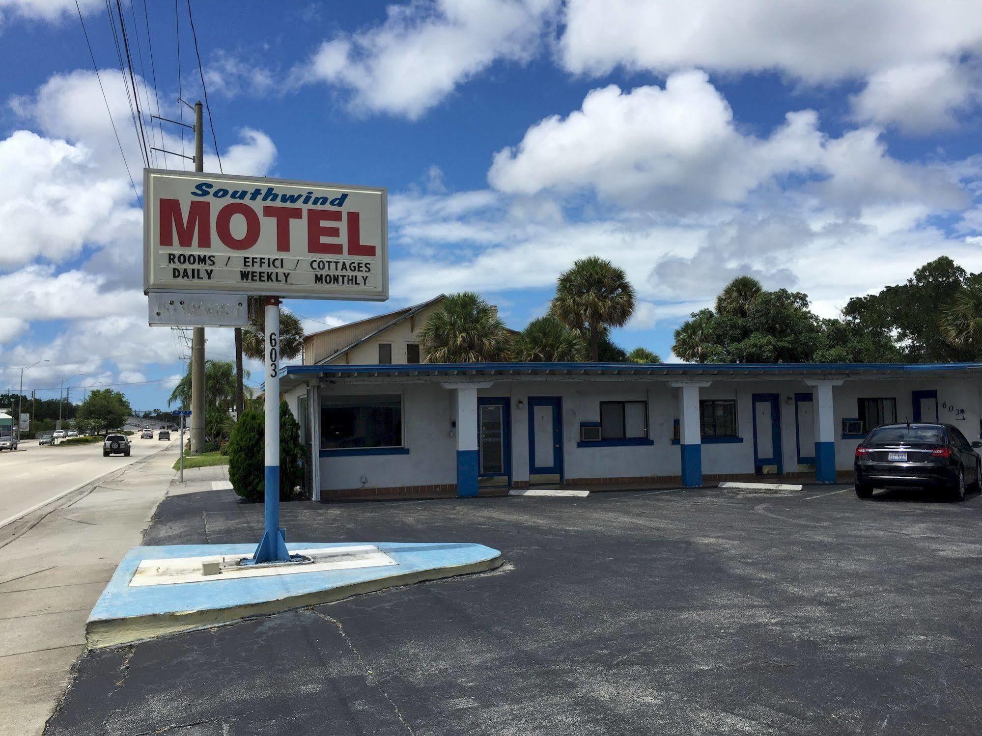 Southwind Motel Stuart Eksteriør billede